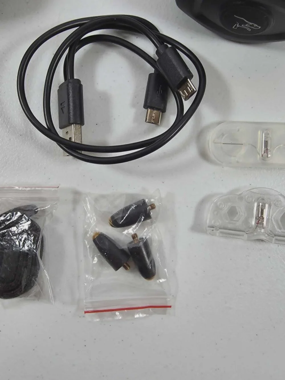 DOG TRAINING BARK COLLARS WITH REMOTE BYVCAS DUAL ACTION USED ONCE